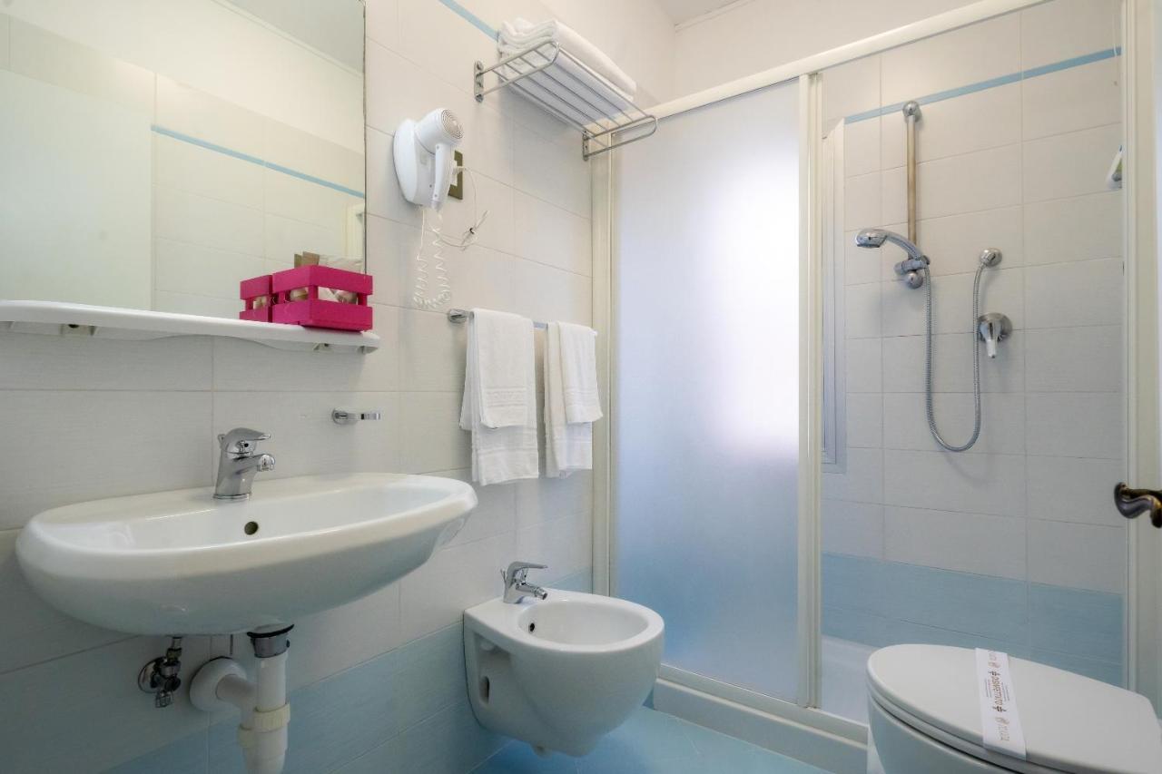 Hotel Casa Costiera Caorle Luaran gambar